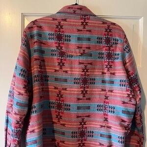 Ariat  Wome's Pink and blue Striped snapped Shirt Size XL